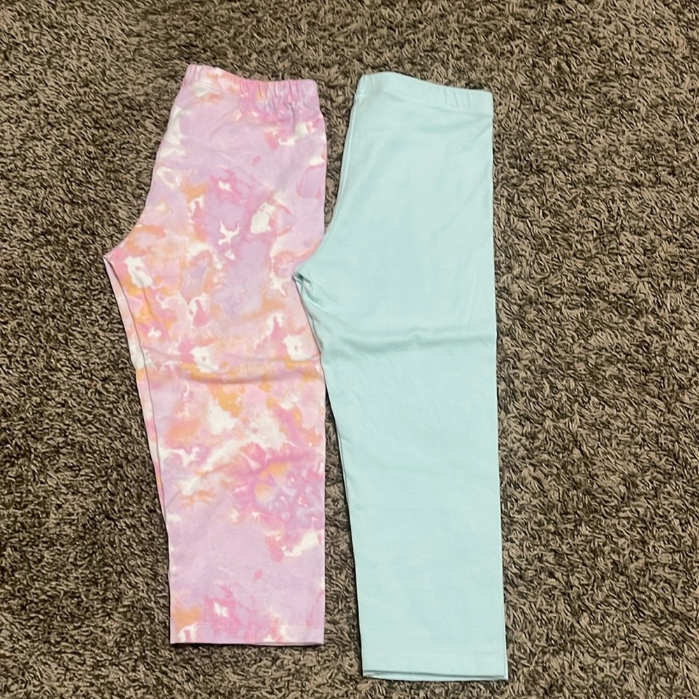 (DD) Cat and Jack Capri Leggings 2 pairs